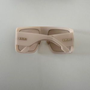 Dior SoLight1 Sunglasses